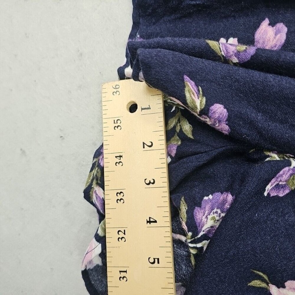 American Eagle Romper Womens XS Navy Blue Floral Viscose V-Neck Comfort Spring - Picture 9 of 12